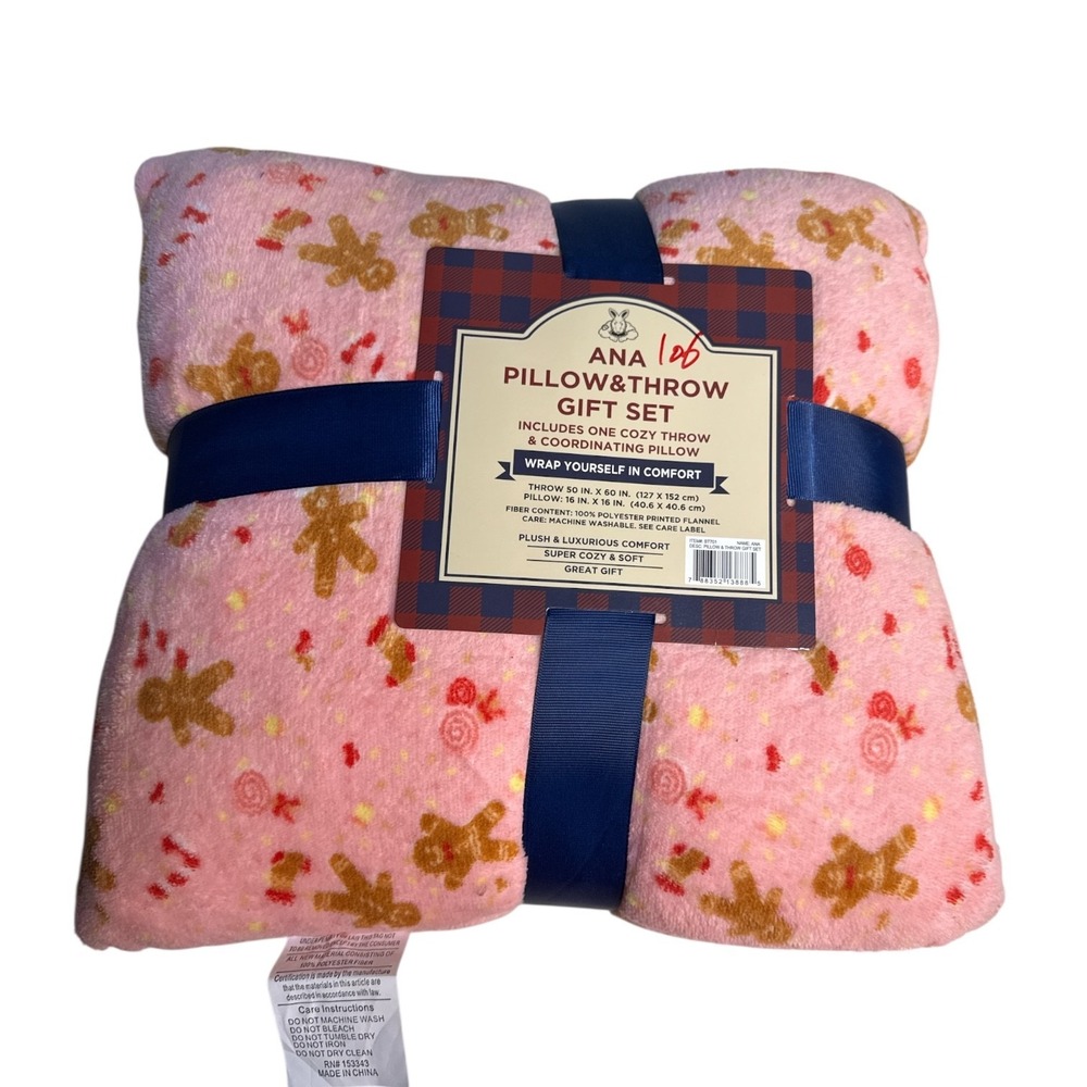 NWT ANA Pillow & Throw Gift Set Pink Gingerbread Man Flannel Fleece 50x60 Cozy